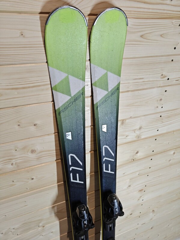 LYŽE FISCHER PROGRESSOR F17 167CM